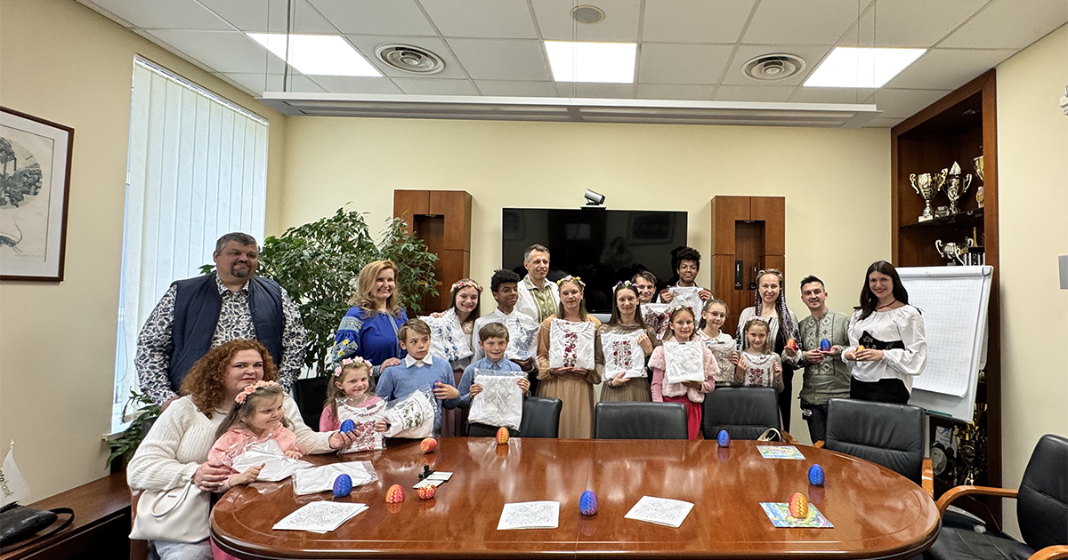 OTP BANK presented to 550 orphanage schoolchildren first in their lives vyshyvankas