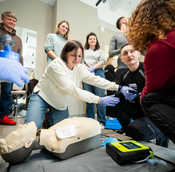 CPR training for OTP BANK team