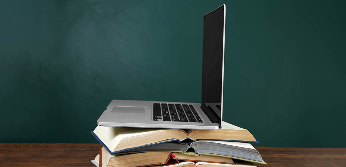 OTP Bank Helps Ukraine implemented "Laptops for refugee teachers" project
