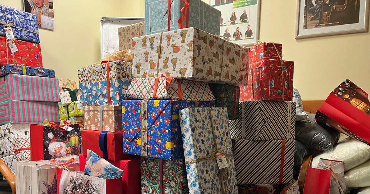 Gifts from OTP St. Nicholas: OTP BANK Employees Purchased Items for 104 Children with Intellectual and Physical Disabilities