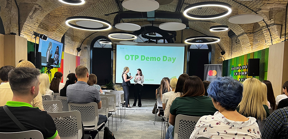 Demo Day ІІQ at OTP Bank: AI Integration, Team Achievements, and Digital Plans